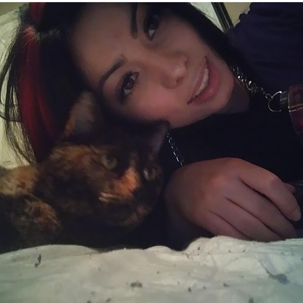 Meet your Posher, Lupe